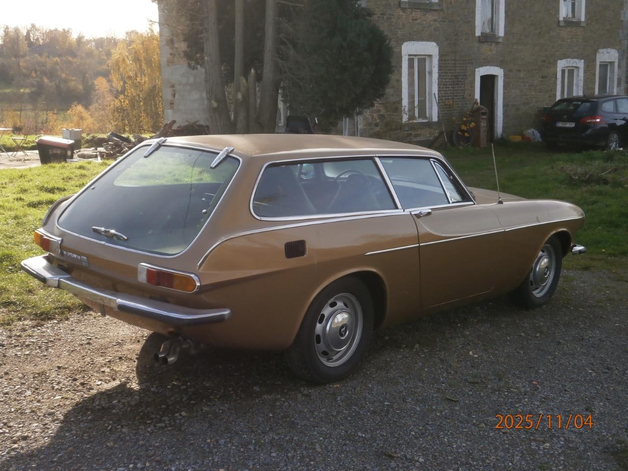 VOLVO P1800 ES - 1973 LesAnciennes.com