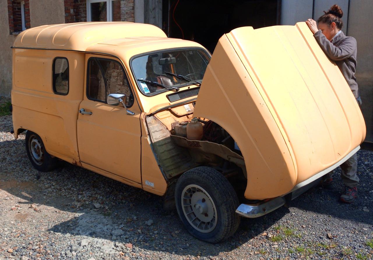 RENAULT 4 (R4) R4 F4 - 1988 LesAnciennes.com