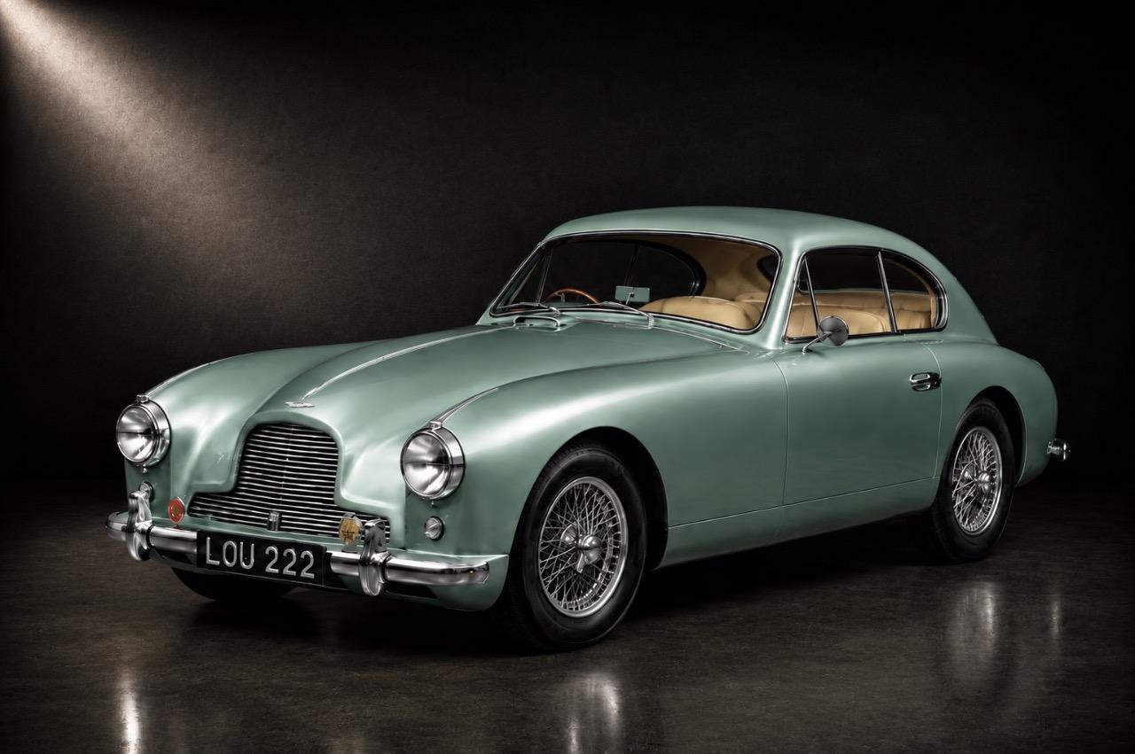ASTON MARTIN DB2 /4 Sports Saloon - 1952 LesAnciennes.com