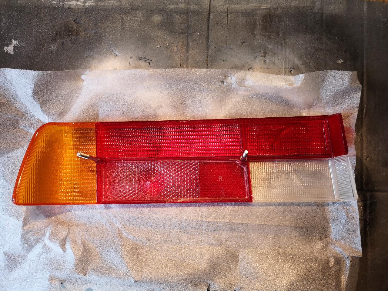 Verre de feu AR pour BMW 628csi à M635csi E24 LesAnciennes.com