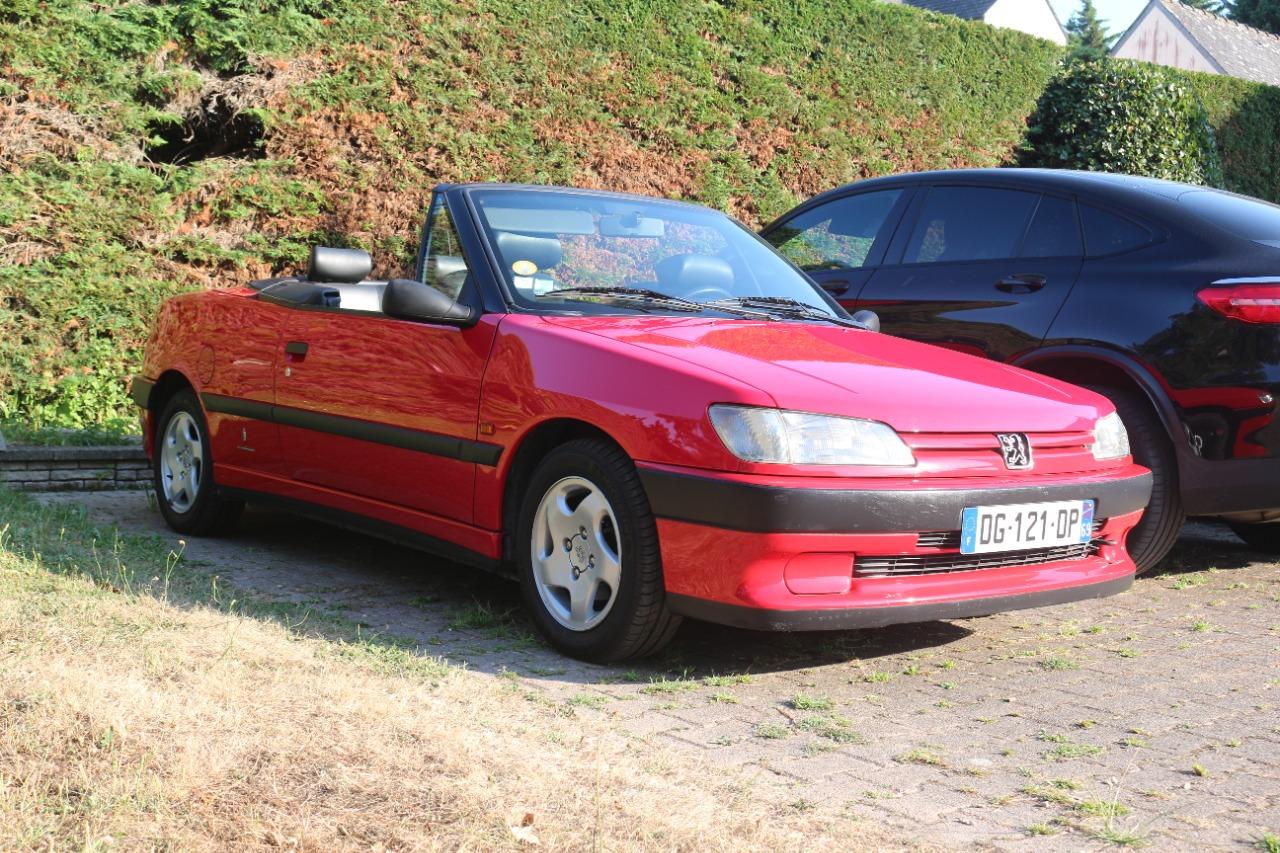 PEUGEOT 306 cabriolet - 1997 LesAnciennes.com