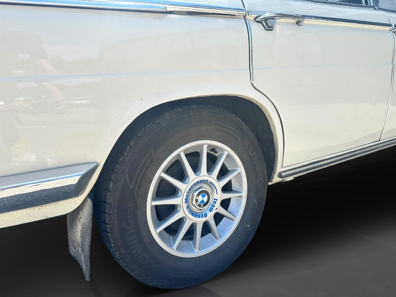 BMW 2000 TI LUX 2.0 120ch - 1970 LesAnciennes.com