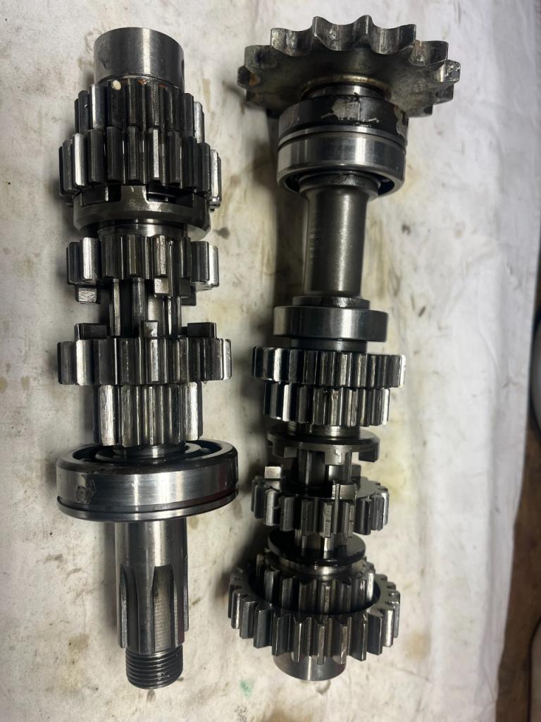 Boite de vitesse KAWASAKI 750 H2 LesAnciennes.com