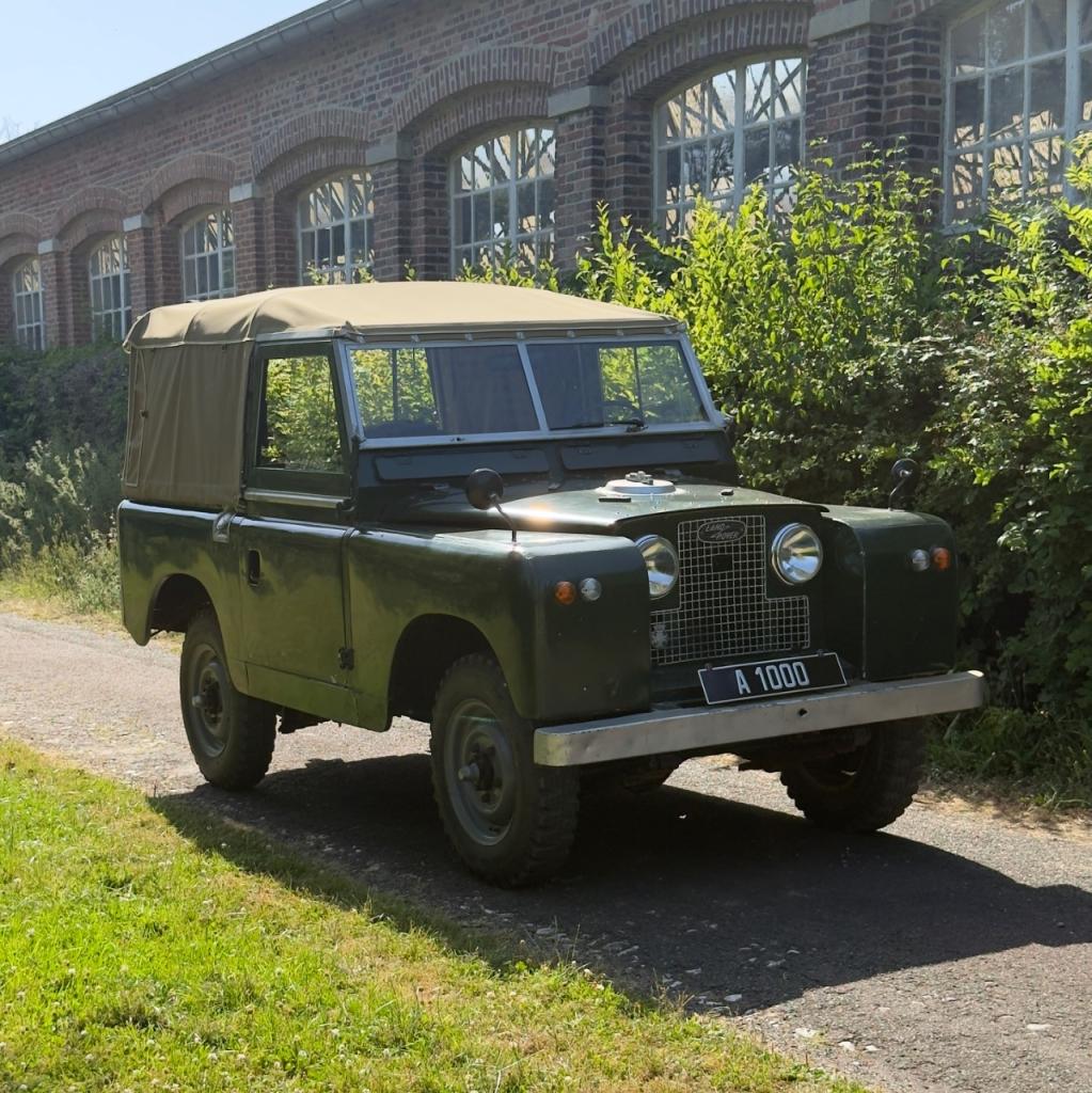 LAND ROVER 88 Série 2 - Baché - 1961 LesAnciennes.com