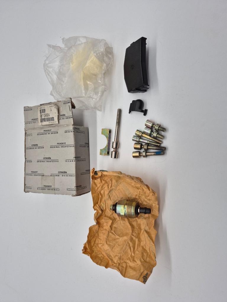 Kit fixation Module ADC 7 cles PEUGEOT 106 LesAnciennes.com