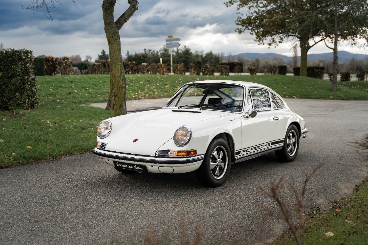 PORSCHE 911 2.2 E Coupé - 1970 LesAnciennes.com