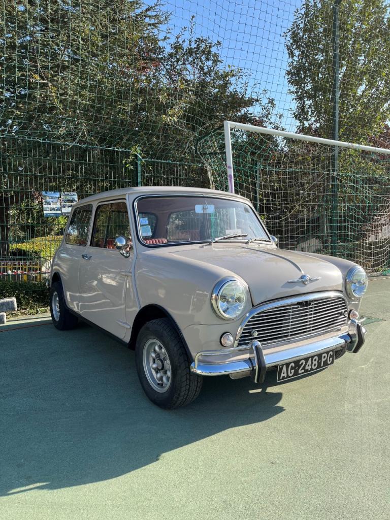 MINI MINI 1000 - 1968 LesAnciennes.com