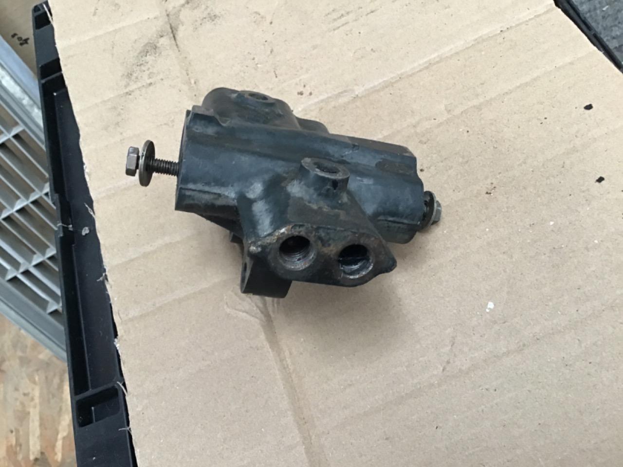 RÉPARTITEUR DE FREINS CITROEN BX LesAnciennes.com