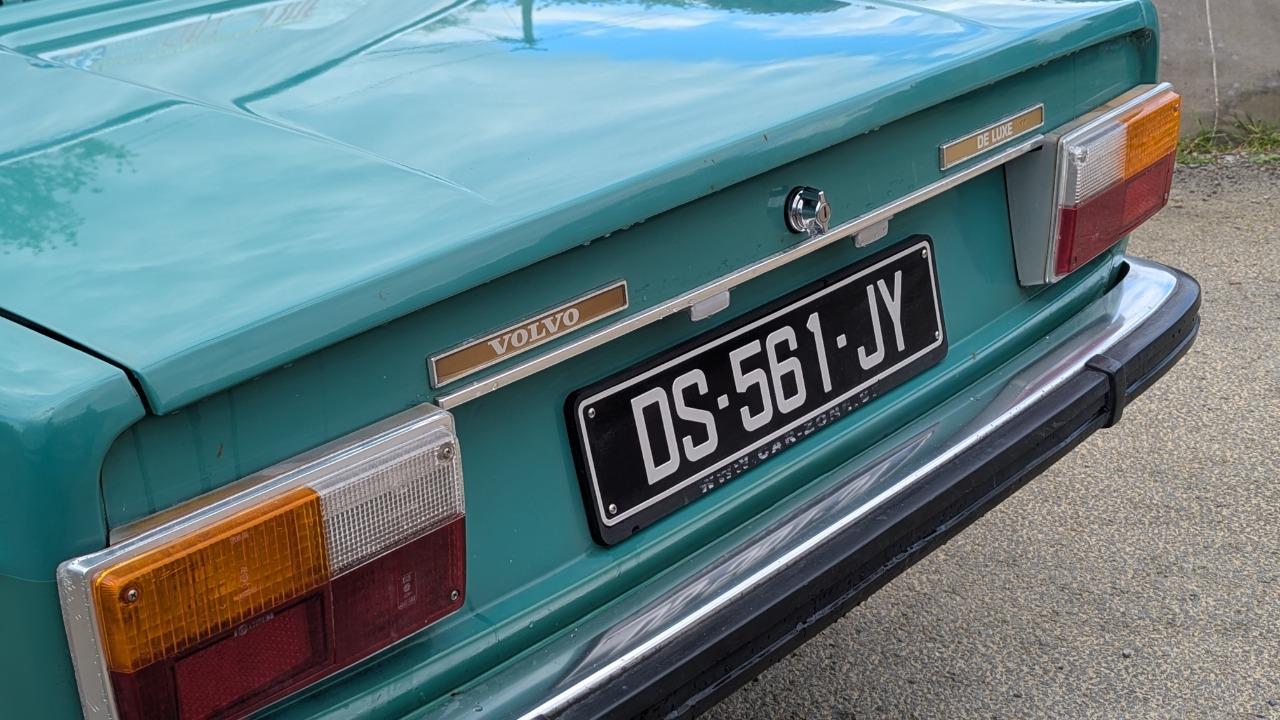 VOLVO 142 - 1972 LesAnciennes.com