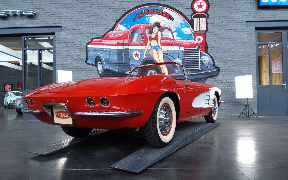 CHEVROLET Corvette C1 - 1961 LesAnciennes.com