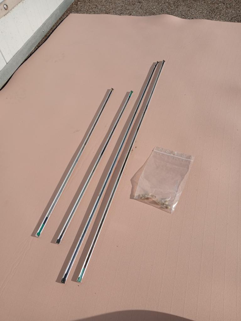 Baguettes RENAULT 4 (R4) LesAnciennes.com