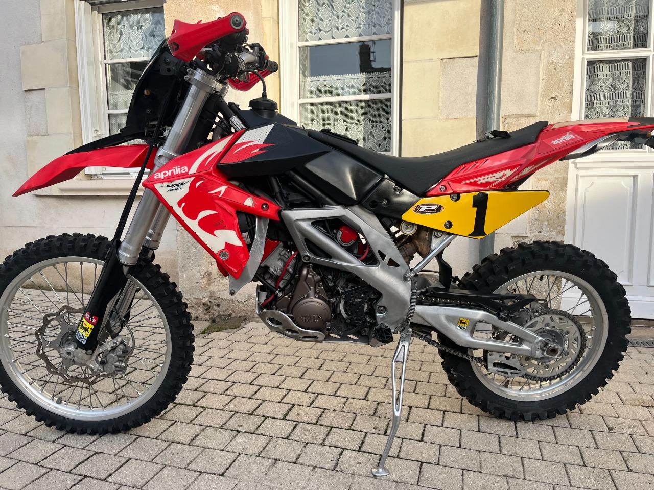 APRILIA RXV 550 - 2007 LesAnciennes.com