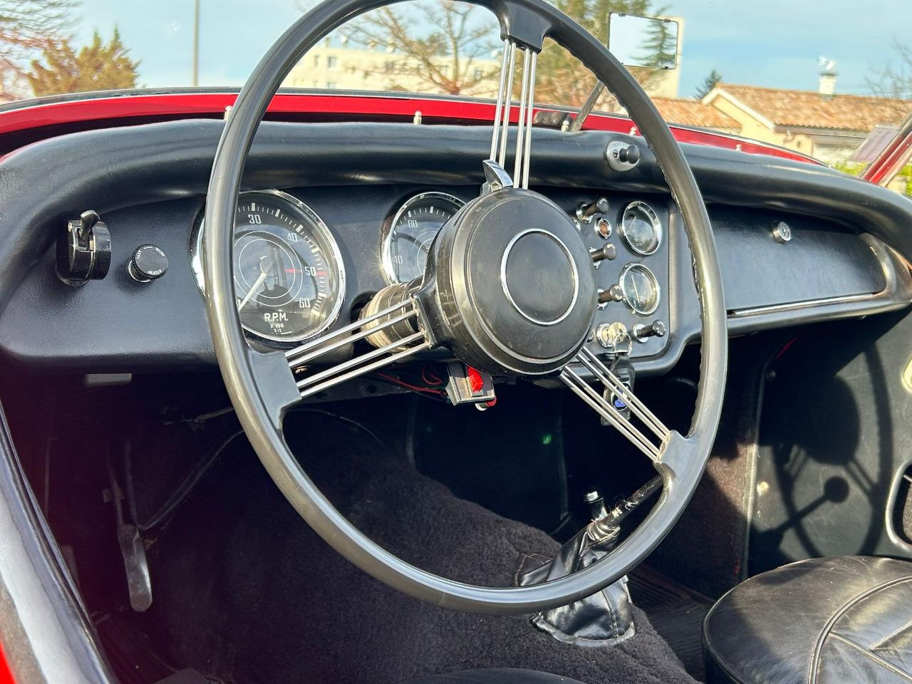 TRIUMPH TR3A - 1958 LesAnciennes.com