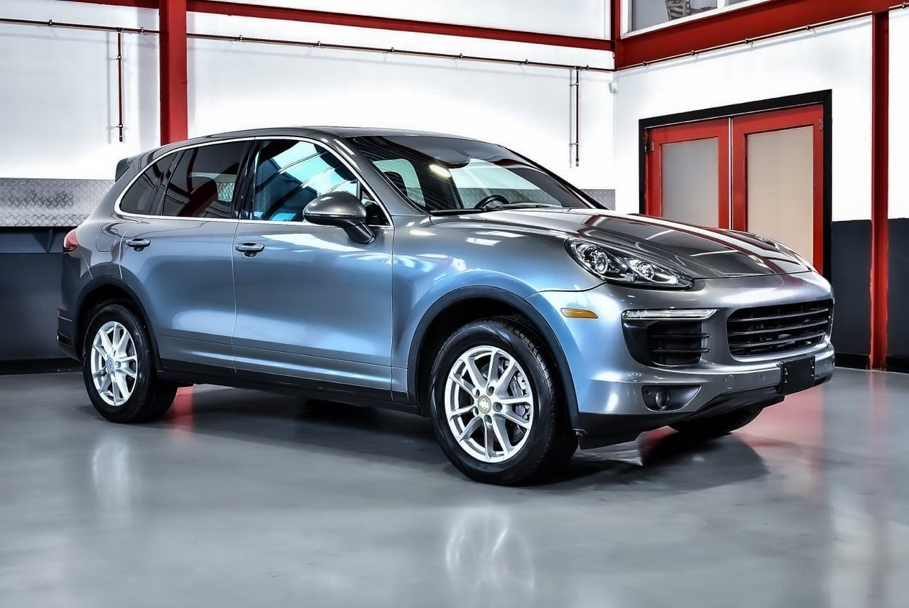 2016 Porsche Cayenne SUV 3,6L V6 LesAnciennes.com
