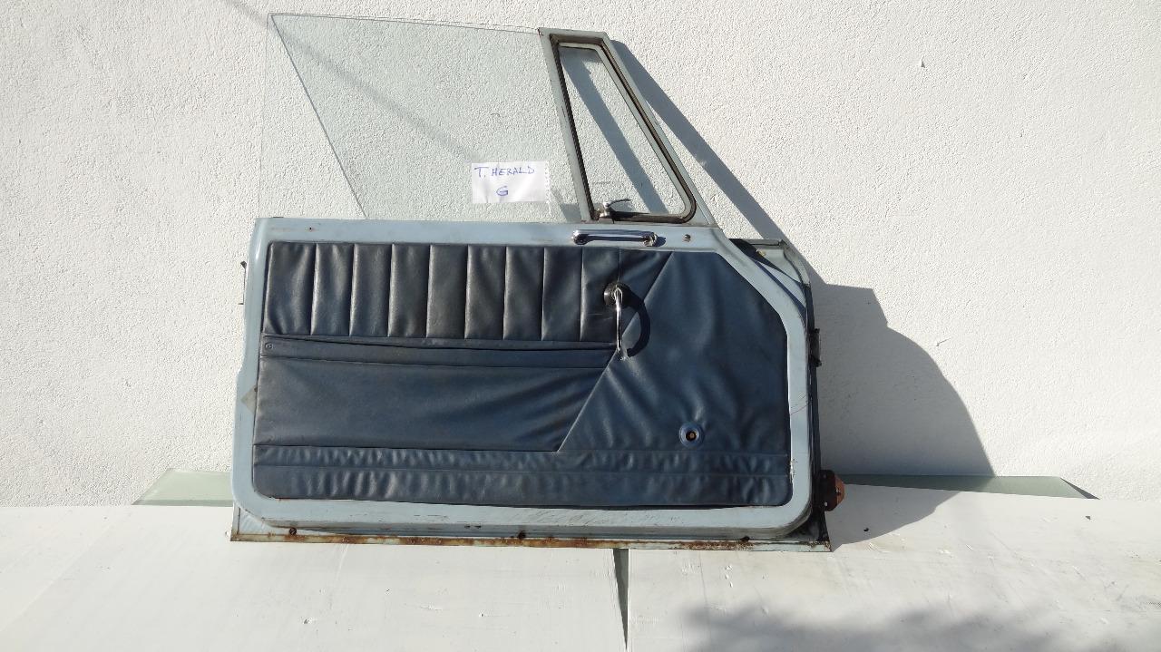 Porte TRIUMPH Herald LesAnciennes.com