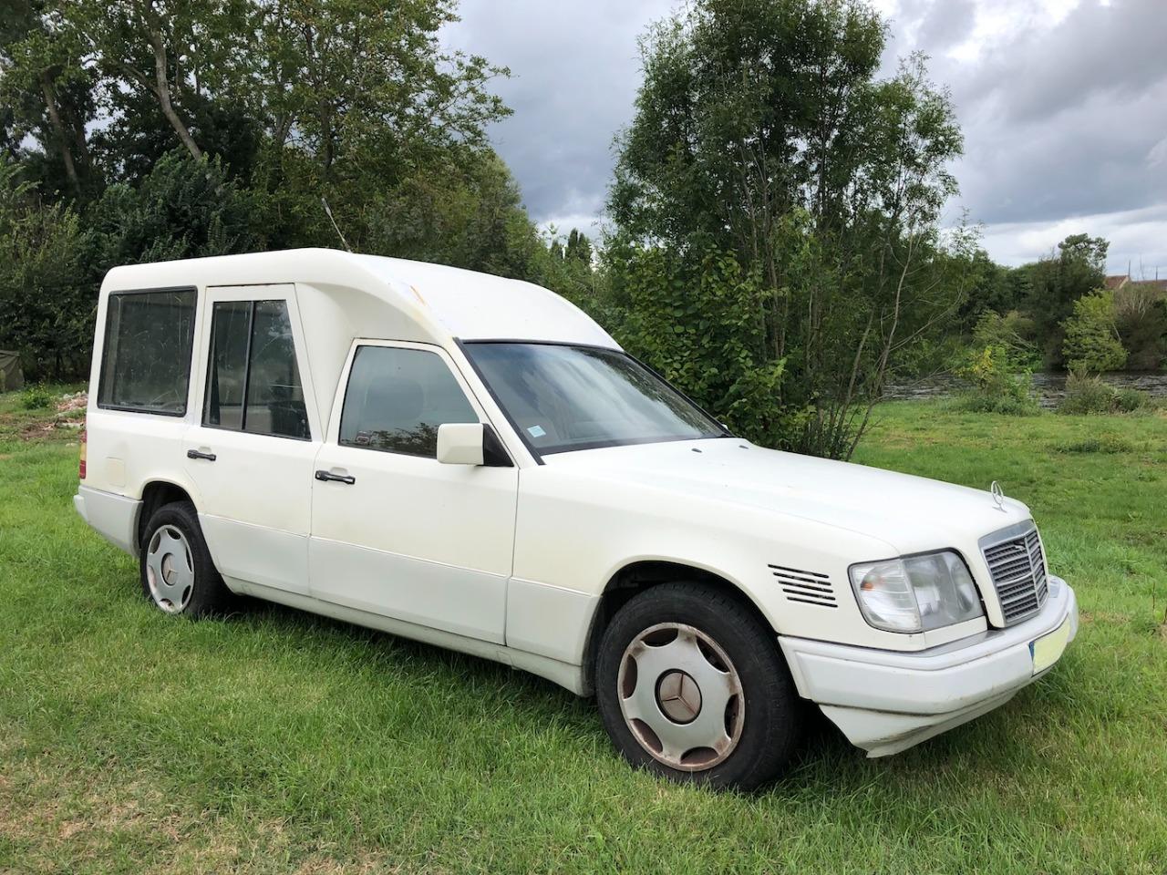 MERCEDES 250 TD Utilitaire - 1994 LesAnciennes.com