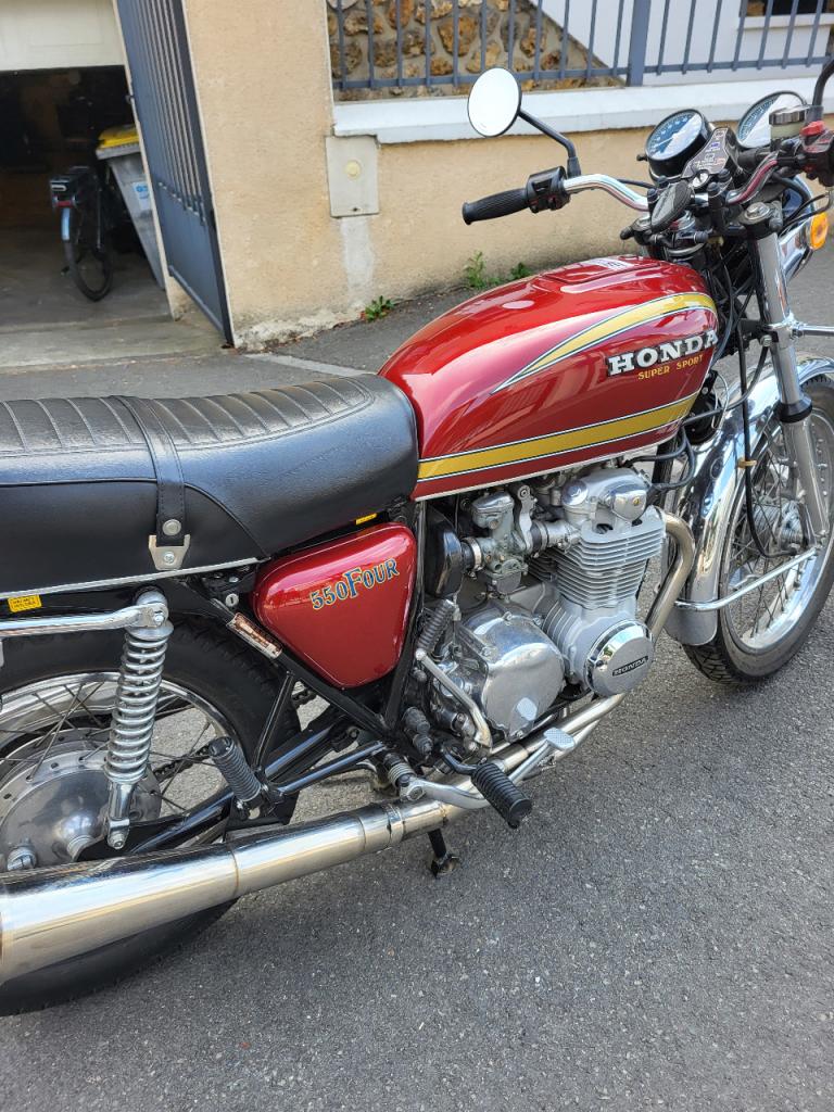 HONDA CB 550 F - 1978 LesAnciennes.com