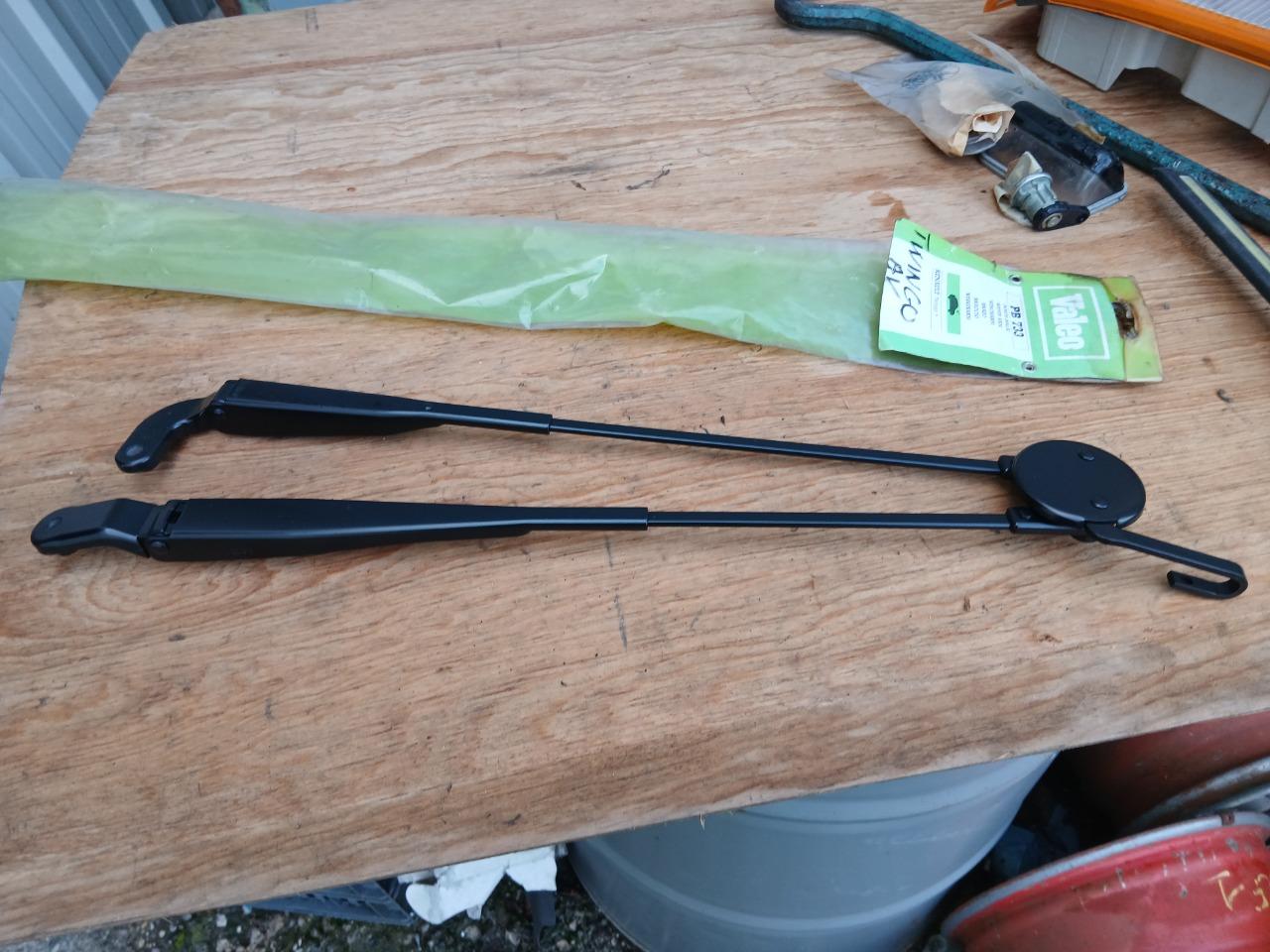 RENAULT Twingo LesAnciennes.com