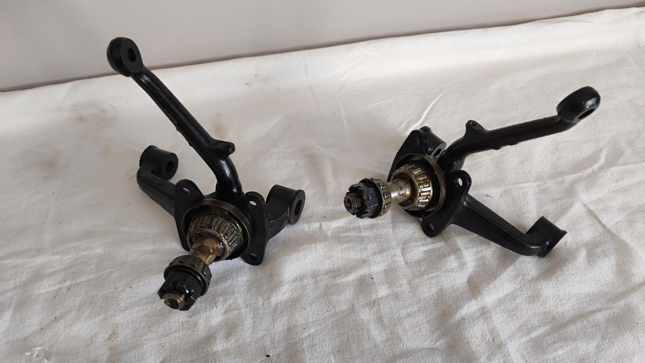 Fusées AV Alpine A110 R8 Gordini diamètre 22mm - 2 LesAnciennes.com