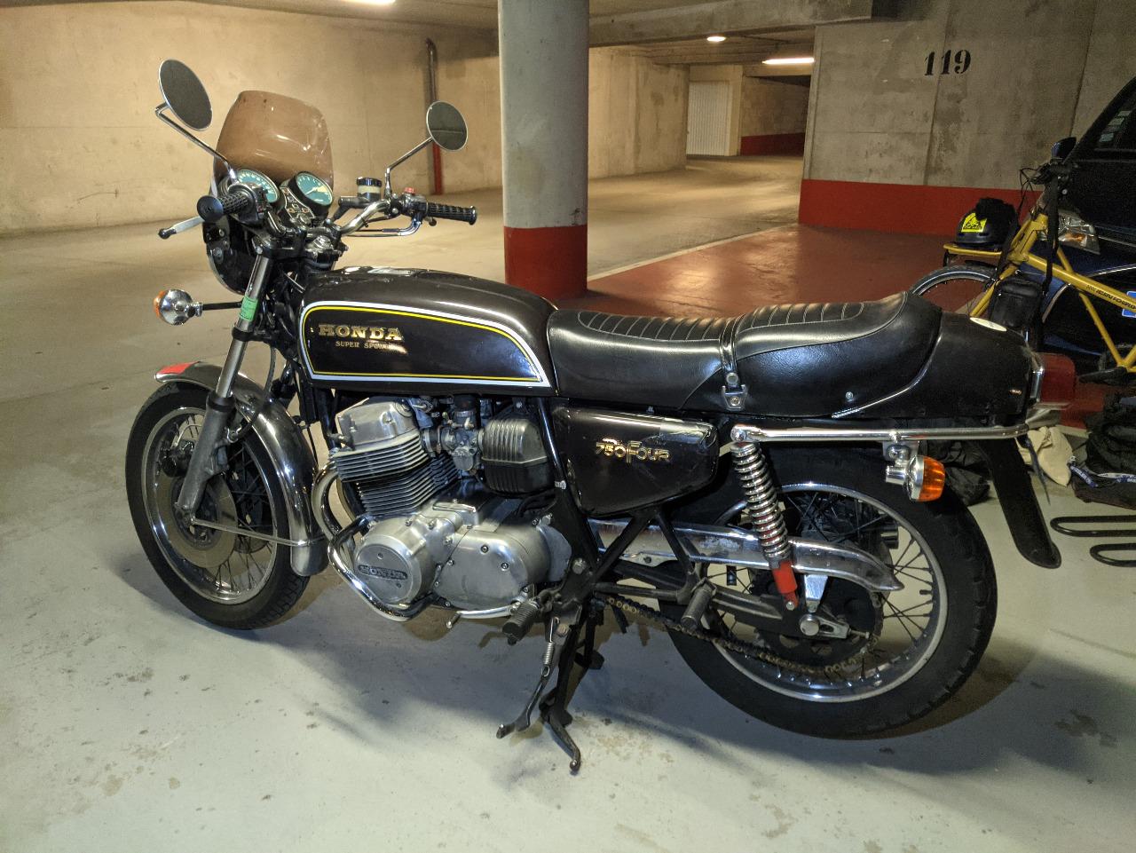 HONDA CB 750 F - 1976 LesAnciennes.com