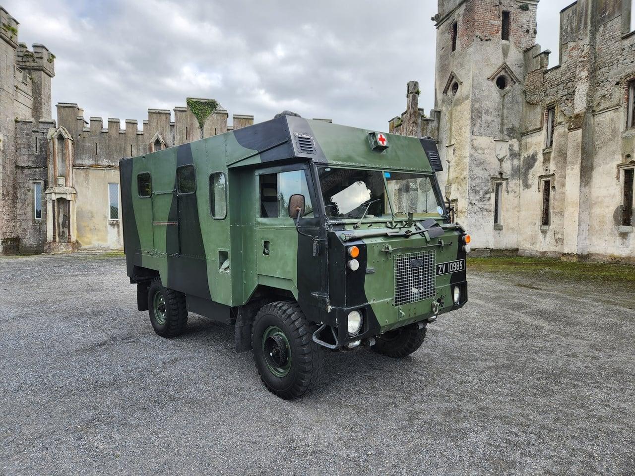 1977 Land Rover 101 Forward Control Ambulance RHD LesAnciennes.com