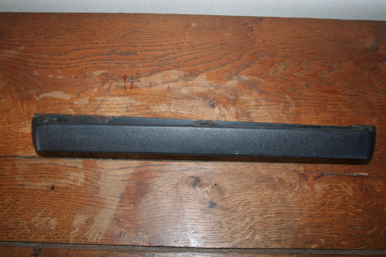 POIGNEE INTERIEURE PORTE TRAFIC 1 LesAnciennes.com