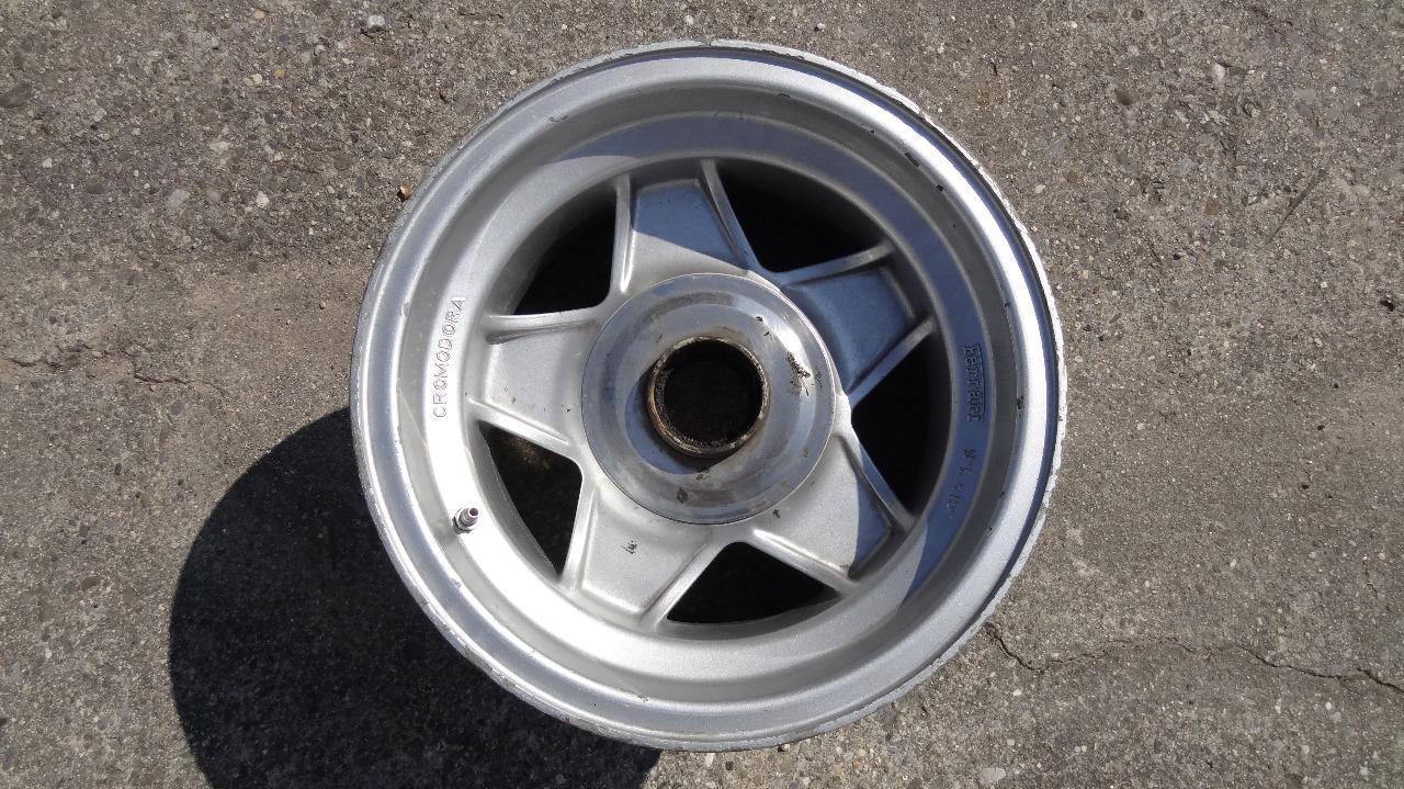 Recherche pièces FERRARI 512 Berlinetta Boxer LesAnciennes.com