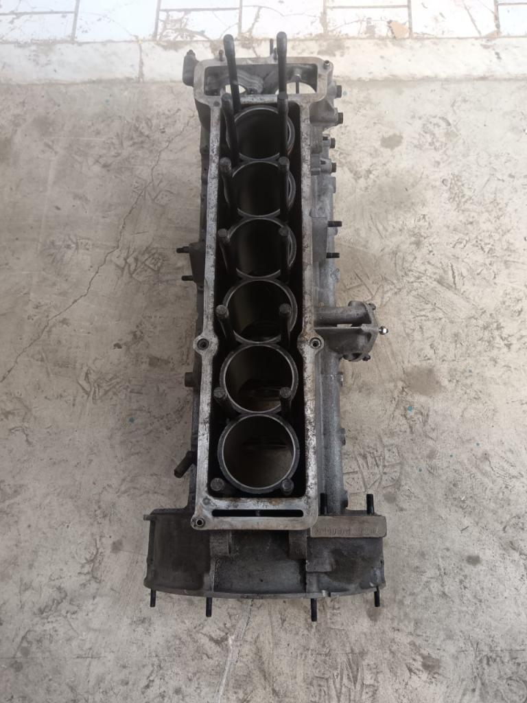 Bloc moteur Maserati Mistral 4000 LesAnciennes.com