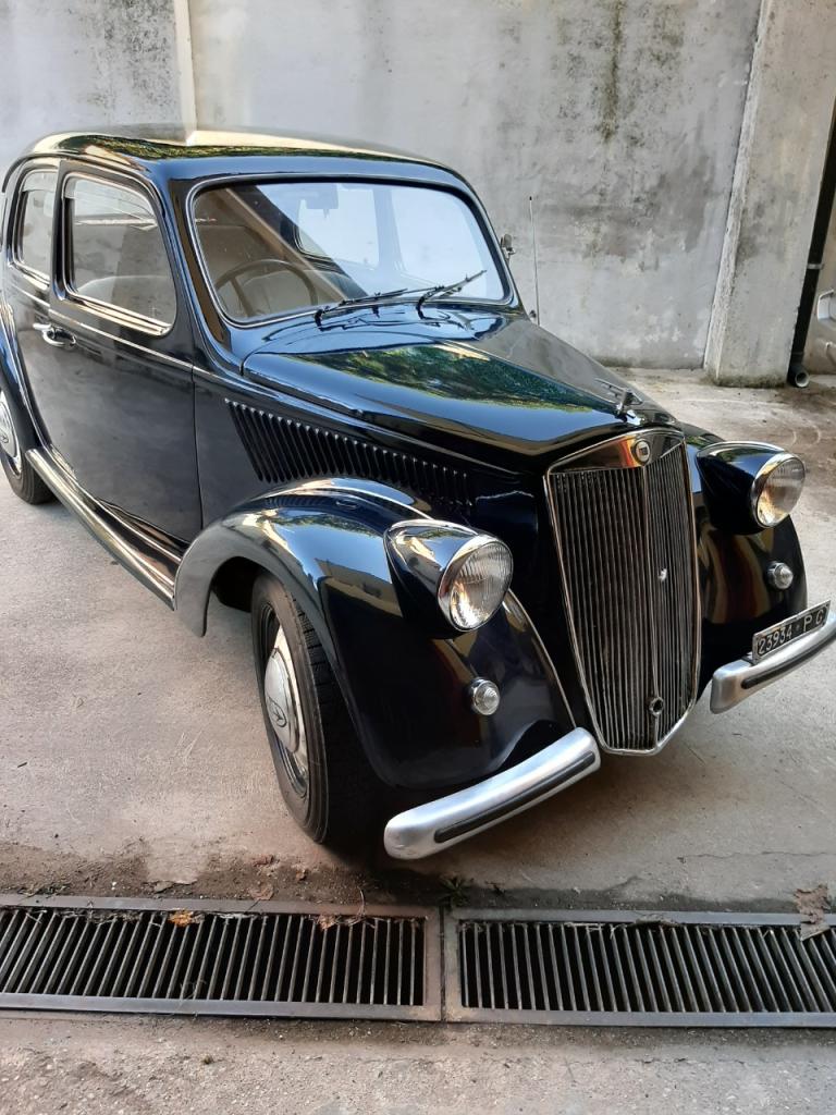 LANCIA Ardea berline - 1949 LesAnciennes.com
