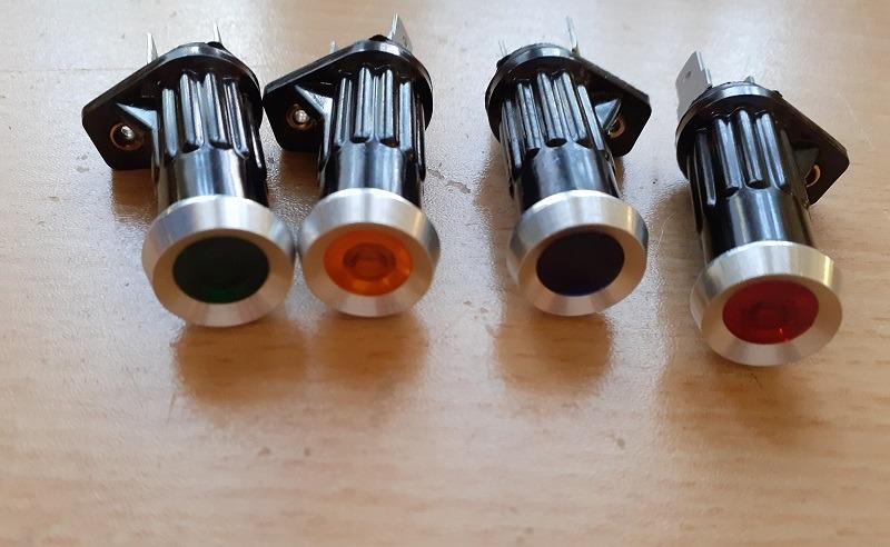 Pièces VOYANTS UNIVERSELS 12 VOLTS LesAnciennes.com