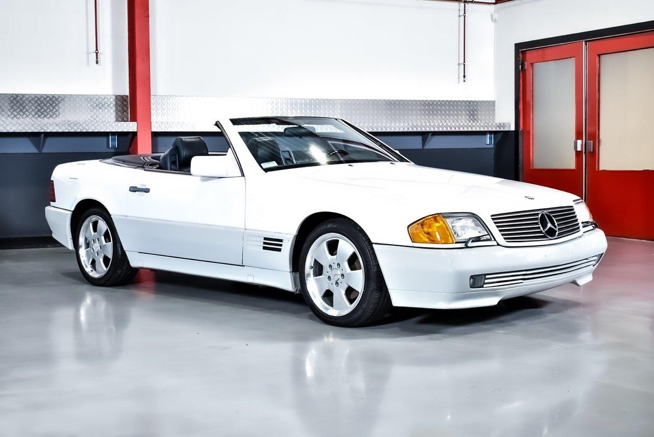 1990 Mercedes-Benz R129 300SL-24 LesAnciennes.com