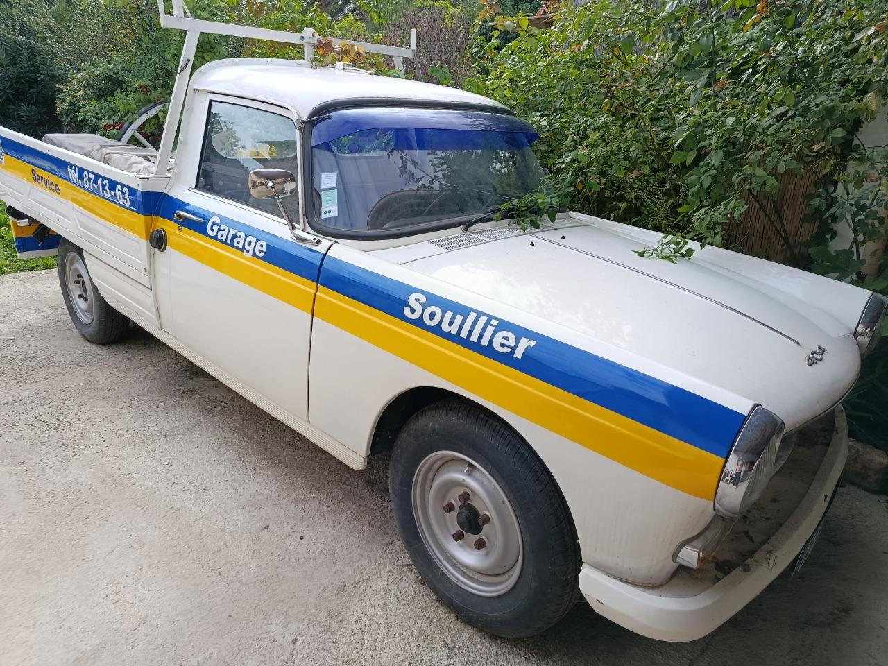 PEUGEOT 404 Pick up U 10 DIESEL - 1973 LesAnciennes.com