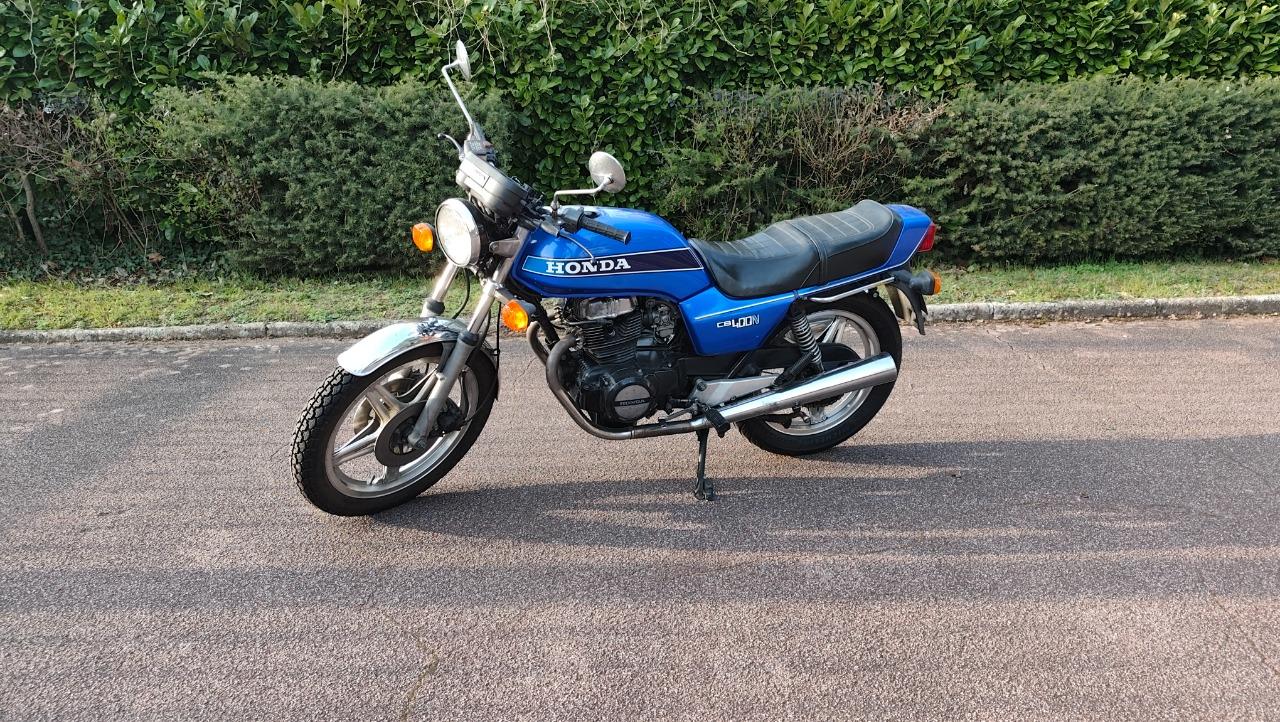 HONDA CB 400 N - 1980 LesAnciennes.com