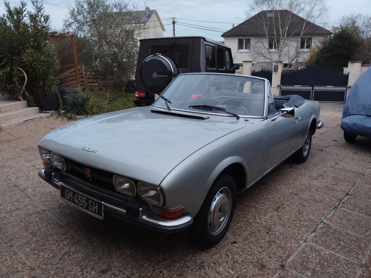 PEUGEOT 504 2L cabriolet - 1973 LesAnciennes.com