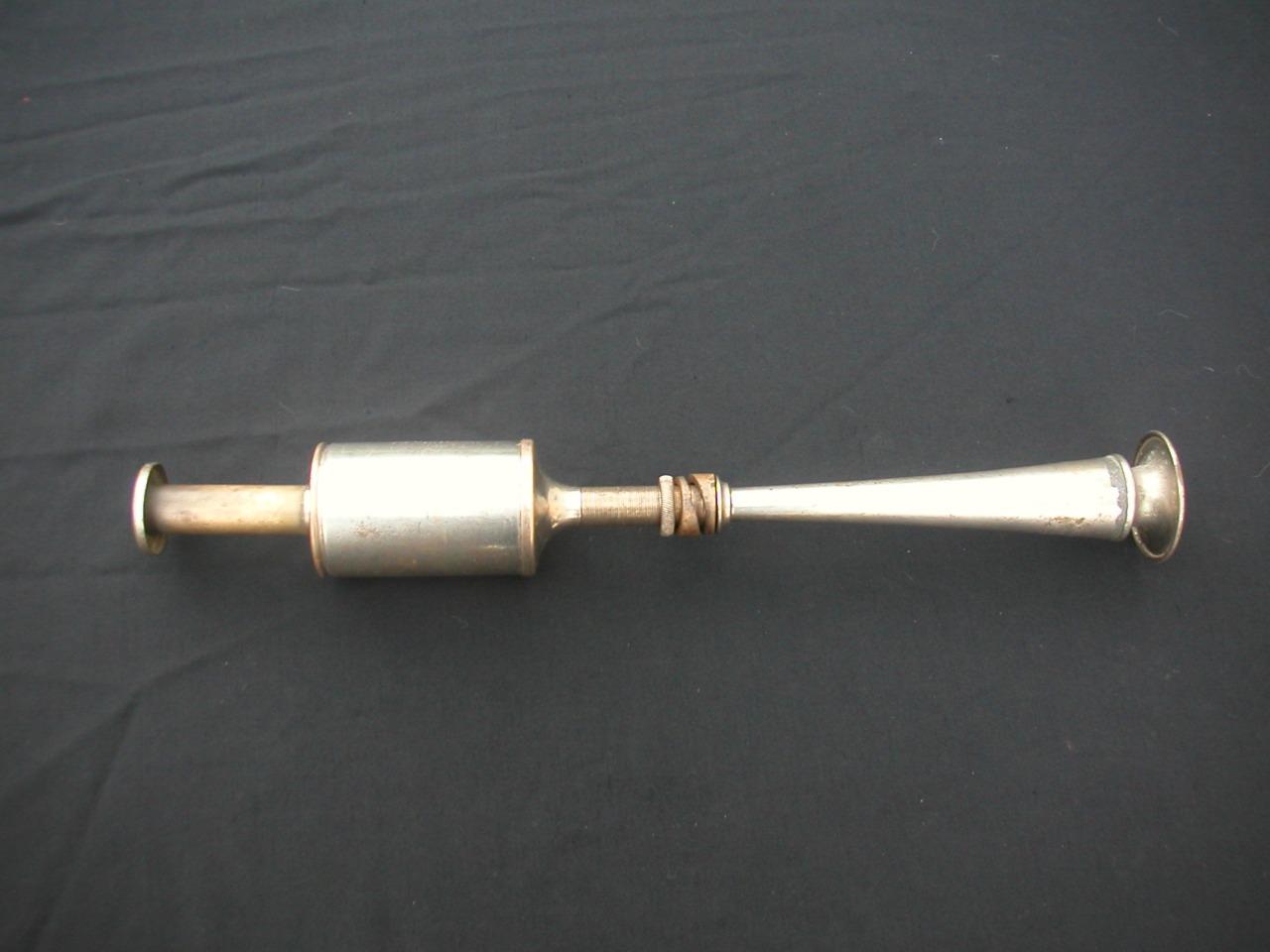 Avertisseur Simpli- Pompe Klaxon Années 20 LesAnciennes.com