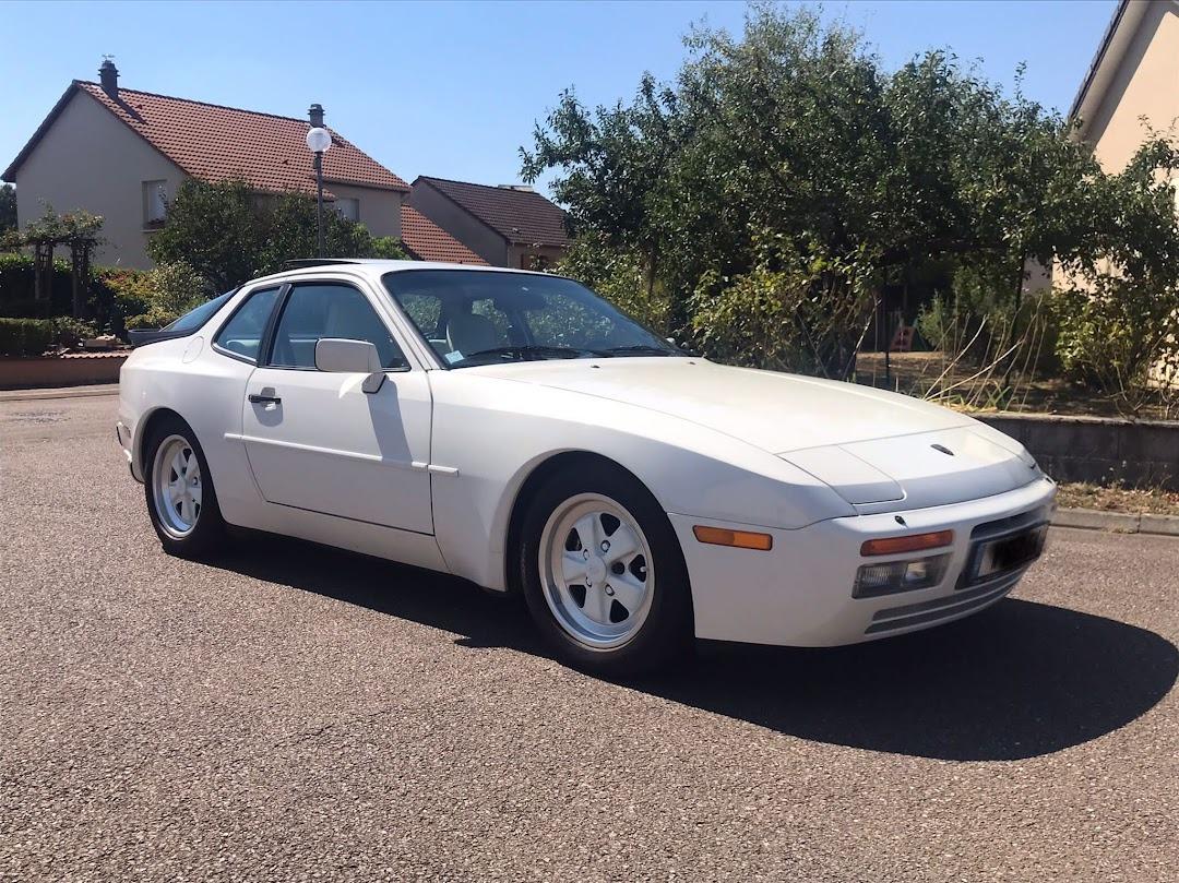 PORSCHE 944 TURBO TARGA - 1987 LesAnciennes.com
