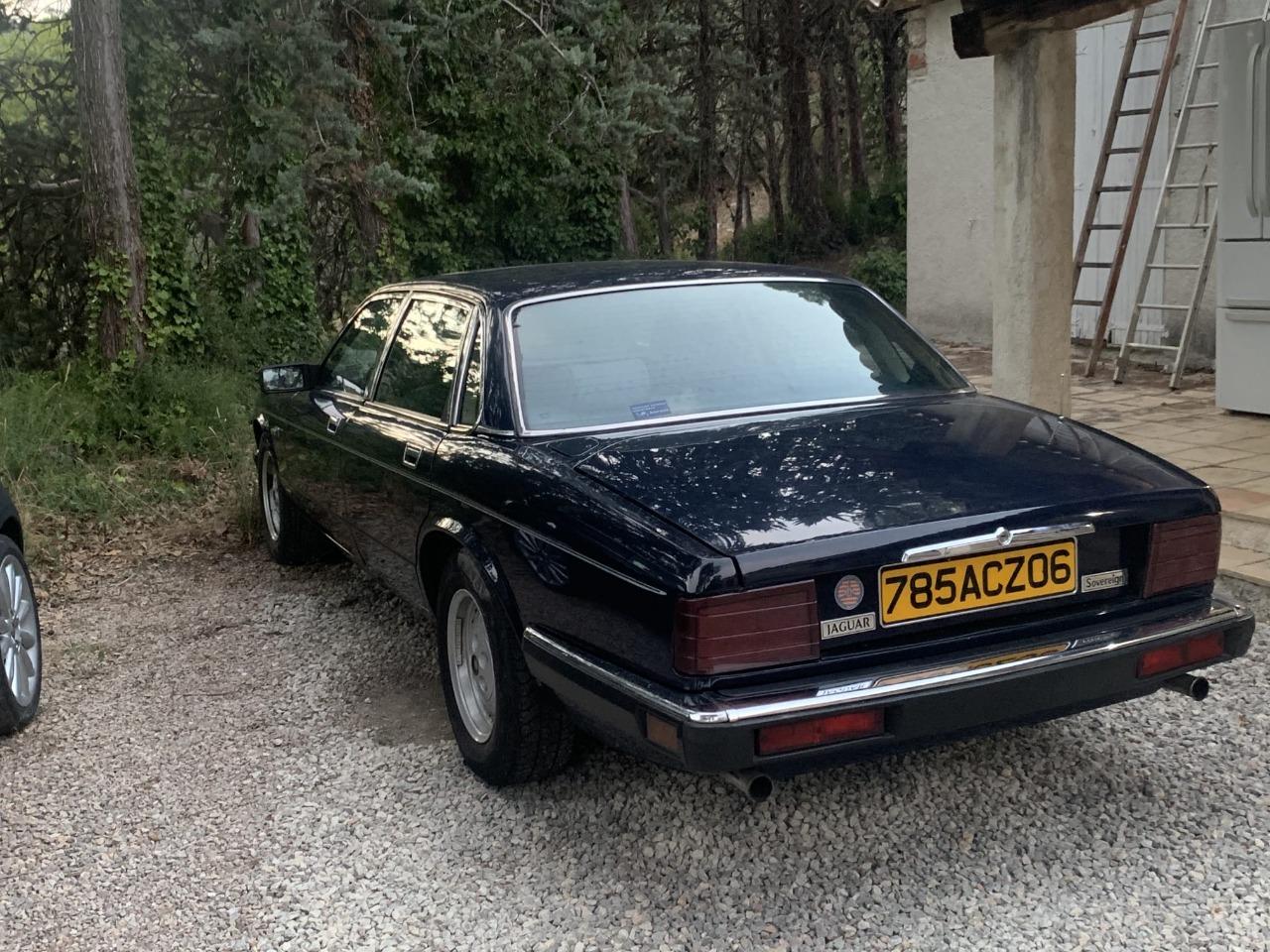 JAGUAR XJ40 Sovereign - 1988 LesAnciennes.com