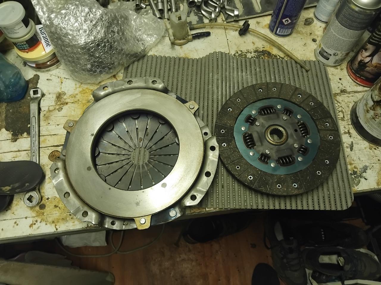 Embrayage CITROEN DS 20 LesAnciennes.com