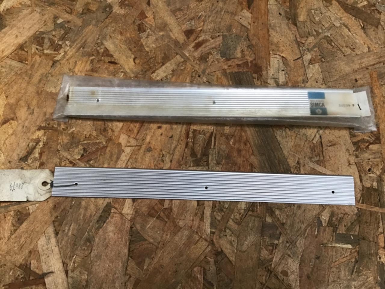 BAGUETTE/ENJOLIVEUR NEUFS SIMCA LesAnciennes.com