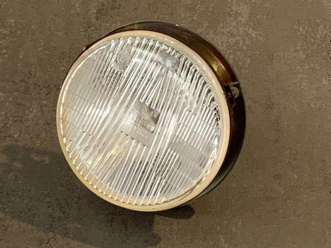 1 Optique Cibié Type 'VIRAGES' - ALPINE A110 LesAnciennes.com