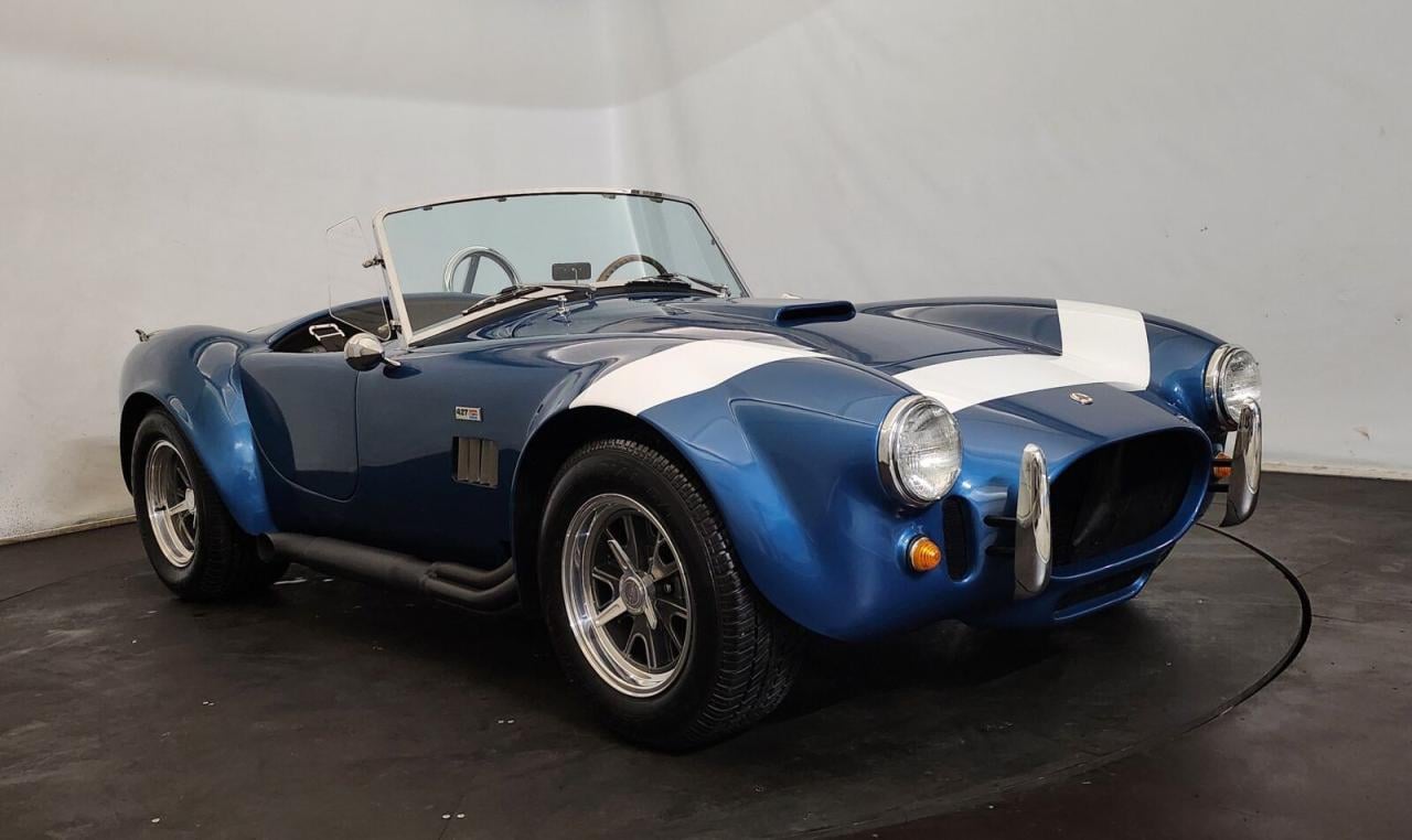 1993 AC Cobra 427 LesAnciennes.com