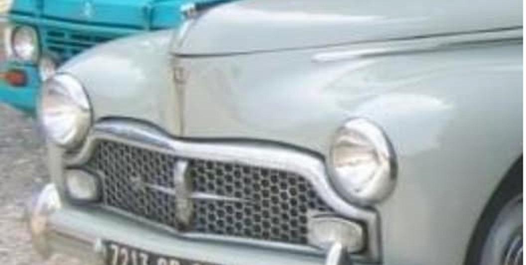 CALANDRE POITEVIN TYPE A POUR PEUGEOT 203 LesAnciennes.com