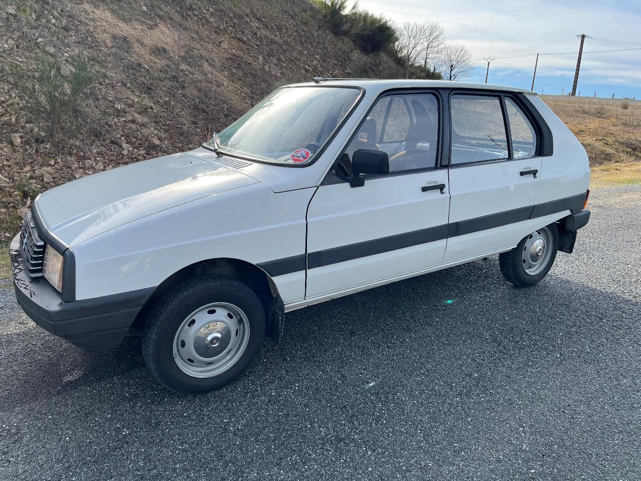 CITROEN Visa Bicylindre Club - 1981 LesAnciennes.com