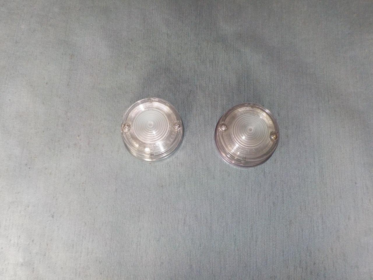 Cabochons RENAULT 8 (R8) Gordini LesAnciennes.com