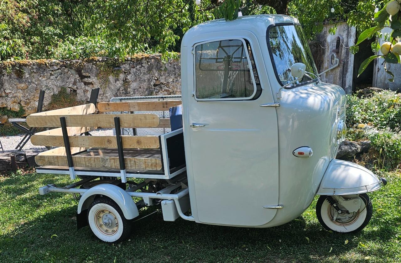 LAMBRETTA Triporteur lambro 125 fli/2 - 1967 LesAnciennes.com