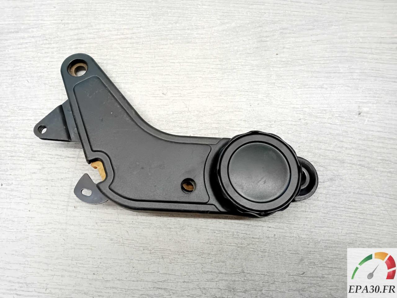 82349539 MECANISME SIEGE AV LANCIA BETA COUPE HPE LesAnciennes.com