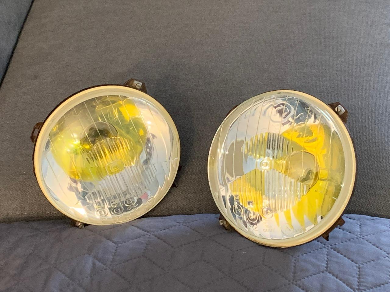 Paire d'optiques Cibié 154 - Renault 4 CV LesAnciennes.com