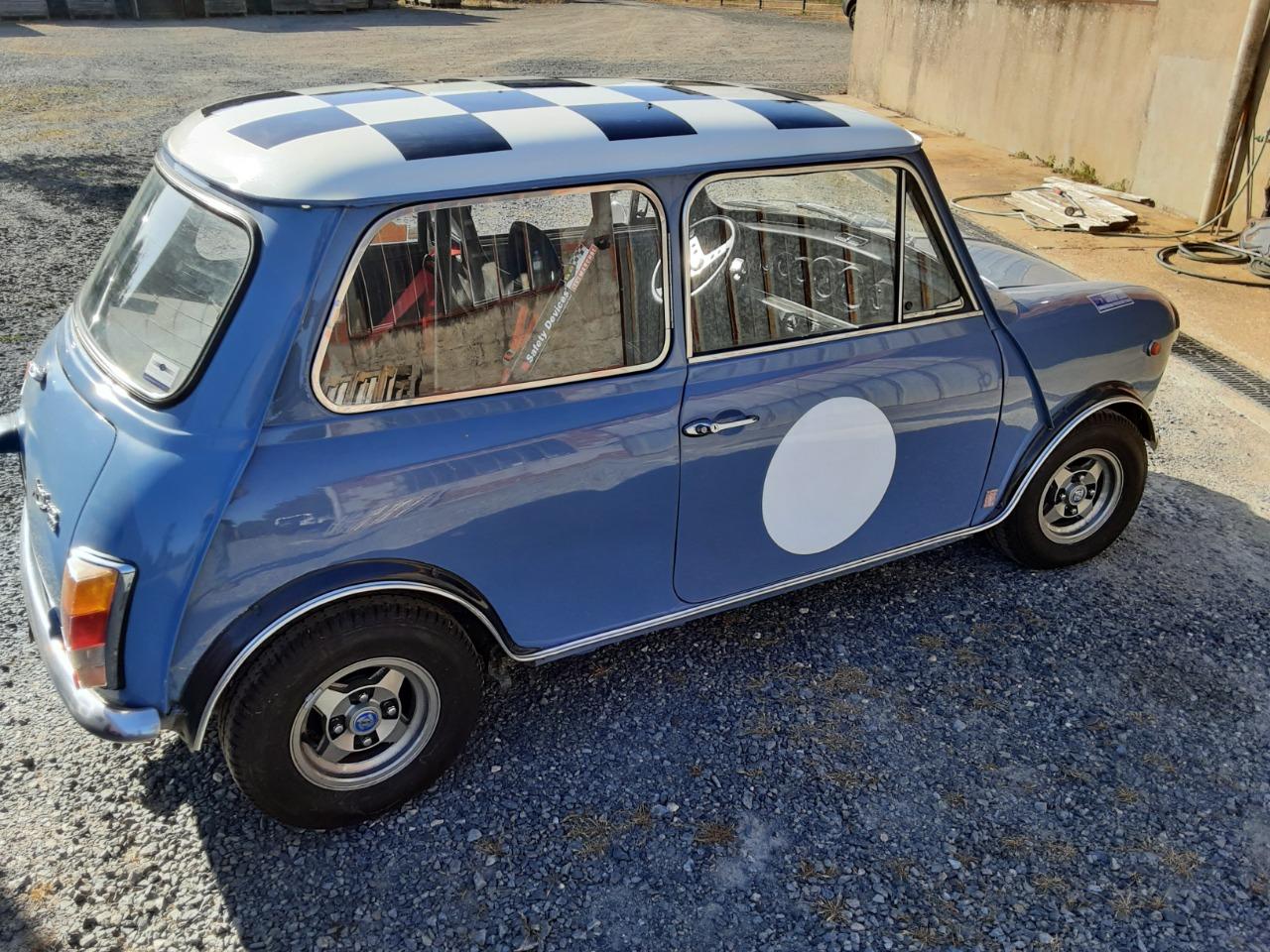 INNOCENTI Mini 1300 Cooper export - 1975 LesAnciennes.com