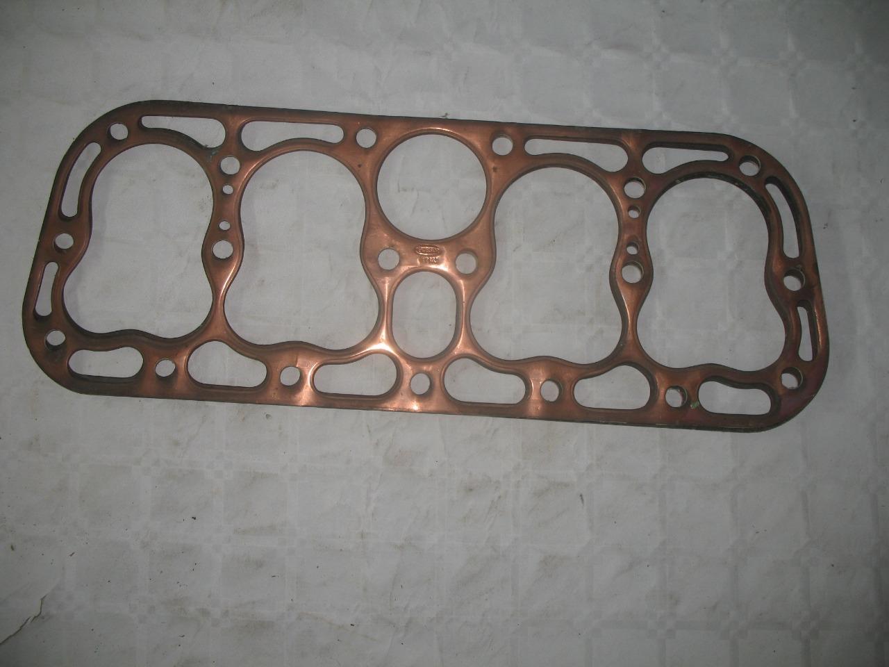 Joint dev culasse UNIC M4 LesAnciennes.com