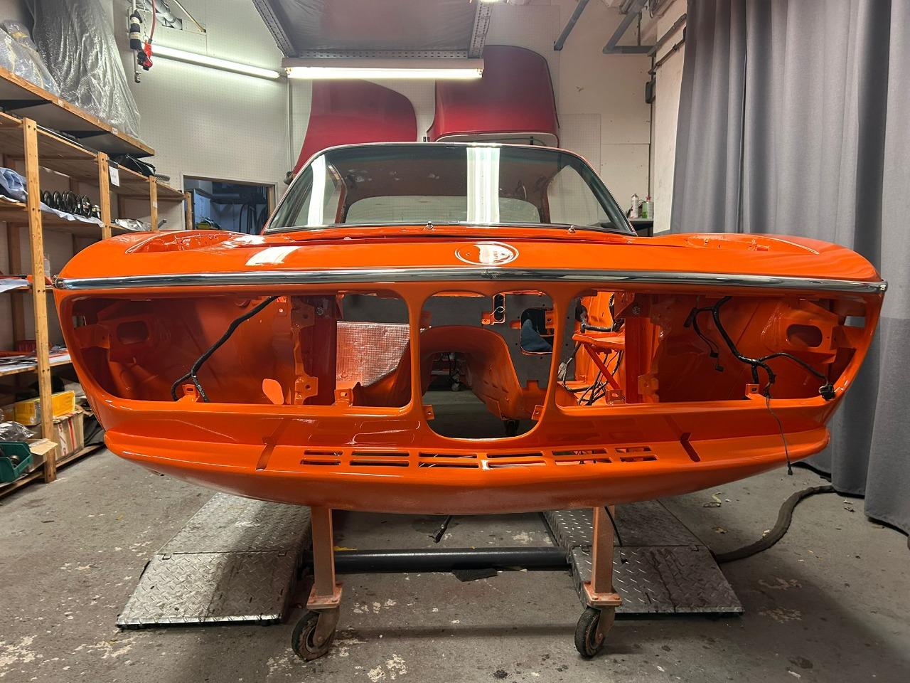 BMW 3.0 CSI - E9 - 1972 LesAnciennes.com